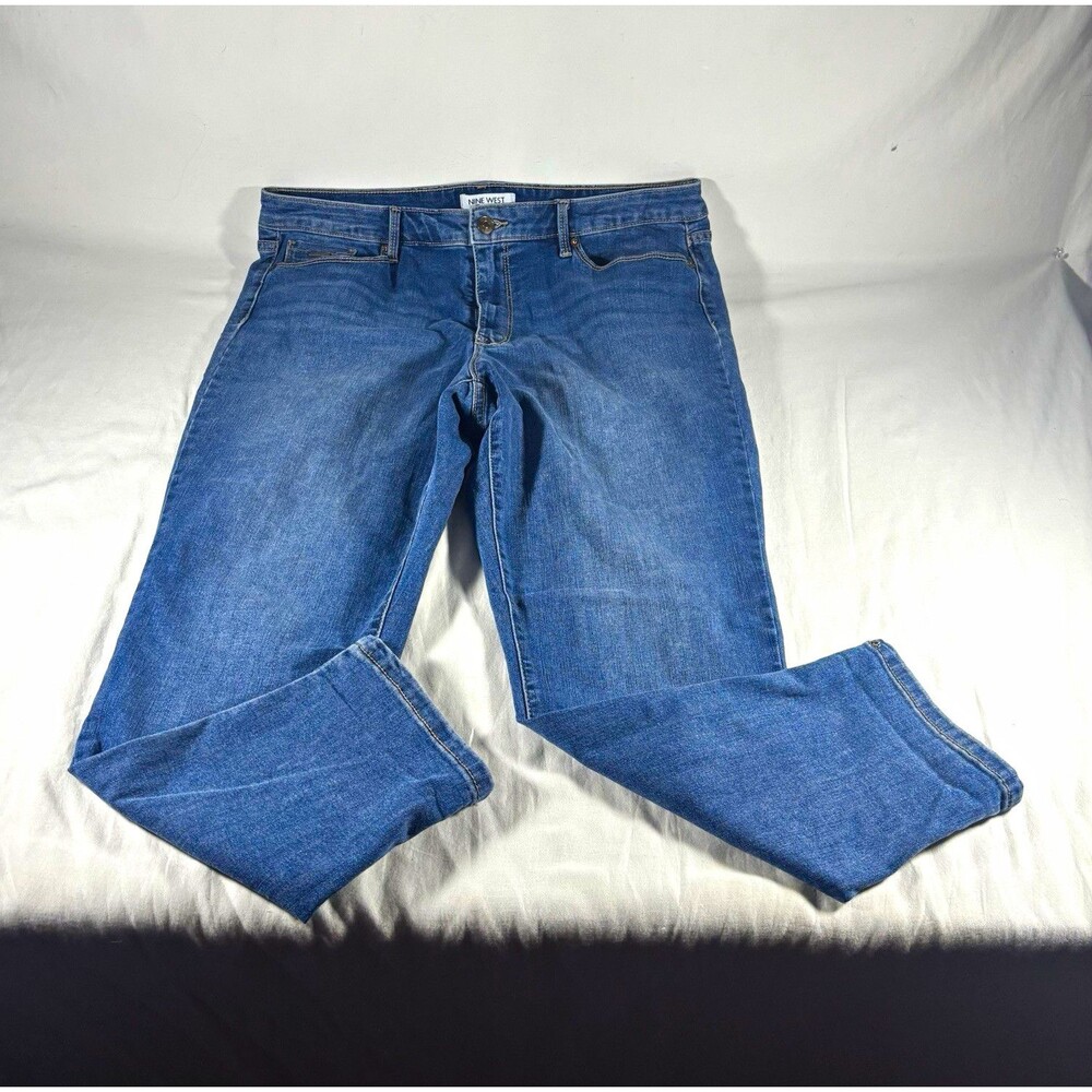 Nine West Women’s Blue Medium Wash Slim Straight Mid Rise Stretch Jeans Size 14